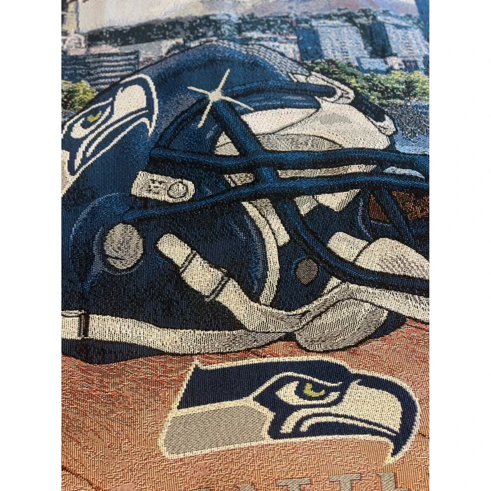 PNW Seattle Seahawks Woven Tapestry Throw Blanket Space Needle Mt Rainier SODO
